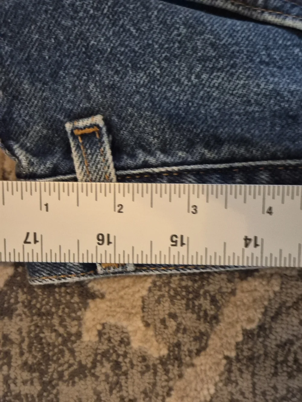 Vintage Levi's Men's Dark Blue Relaxed Straight Jeans W34xL30